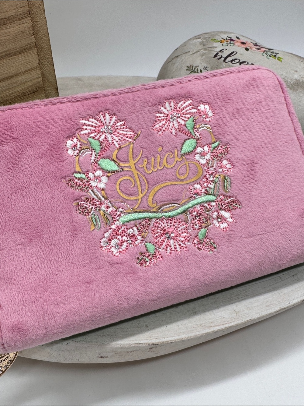 Juicy Couture Juicy In Bloom Cherry Blossom Zip Around Bifold Wallet Velour NWOT - Picture 3 of 12